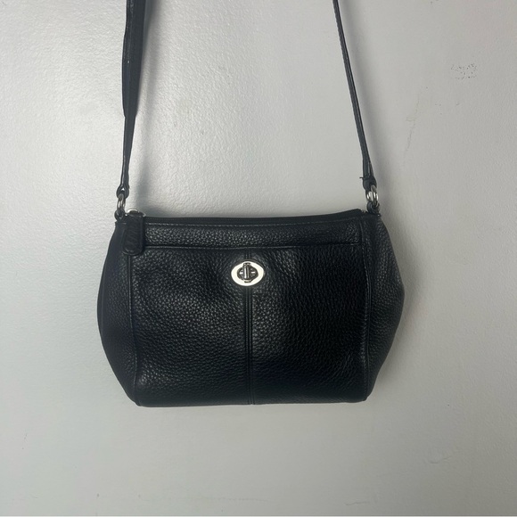 Black COACH PARK LEATHER SWINGPACK - Picture 3 of 16